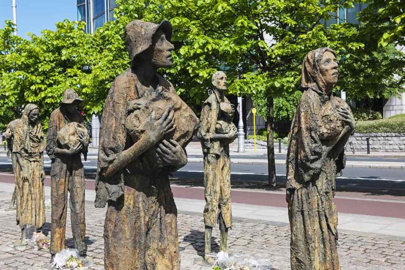 Das Denkmal in Dublin zum Gedenken an die große Hungerkatastrophe | © tauav via fotolia.com
