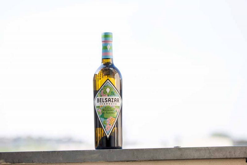 Auch in Deutschland gibt es nunmehr Vermouth – hier ein Besonderer von Belsazar auf Basis von Rieslingwein aus dem Haus Dr. Loosen